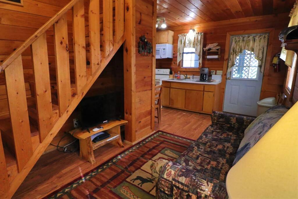 Mountain Cabin 2B Jacuzzi #10 Хелън Екстериор снимка
