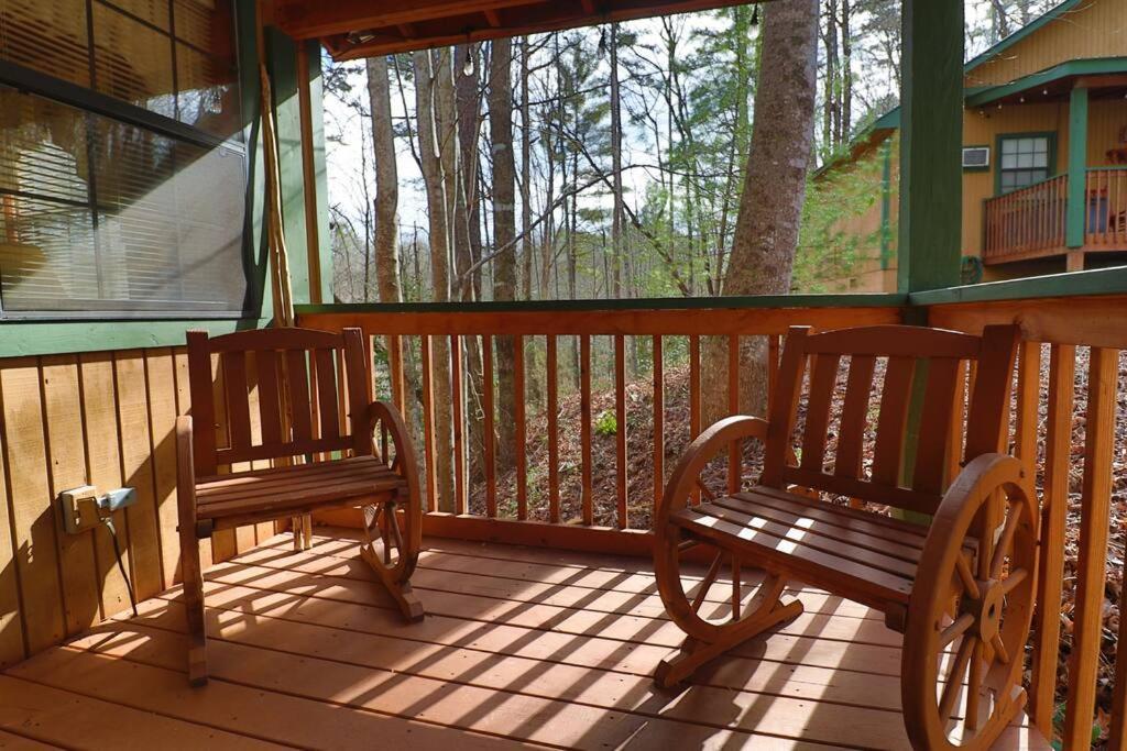 Mountain Cabin 2B Jacuzzi #10 Хелън Екстериор снимка